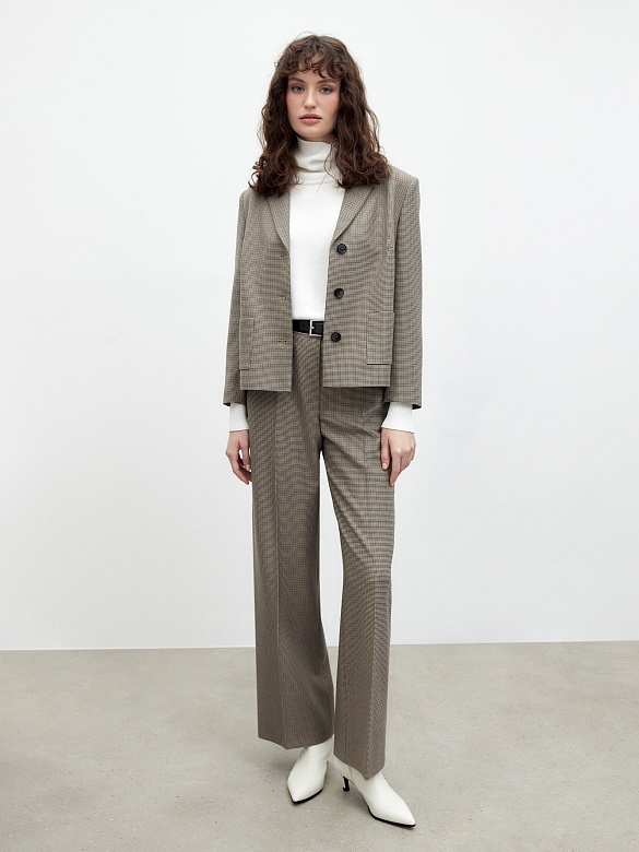 Укороченный жакет с накладными карманами POMPA арт.1100650bw0390