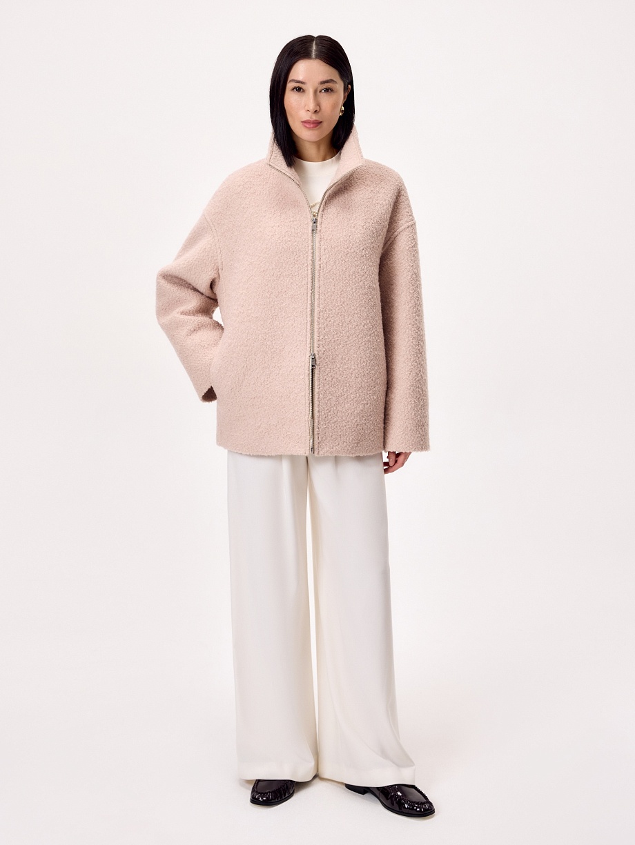 Укороченная куртка из фактурной шерсти с мембраной