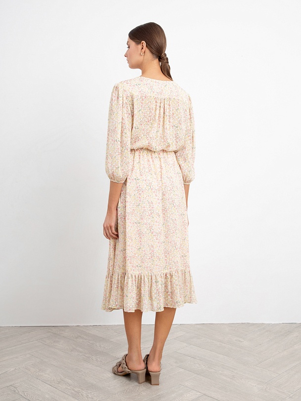 Женственное платье из шифона