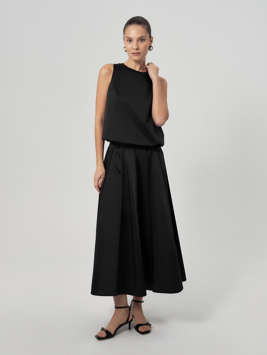 Объёмная блуза из костюмной ткани