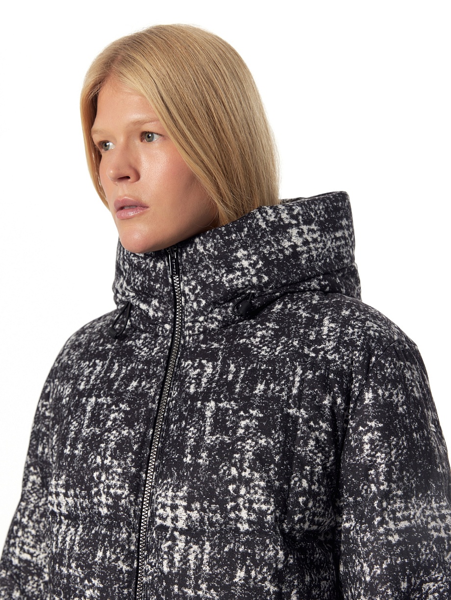 Укороченный пуховик с утеплителем 90% пух и 10% перо