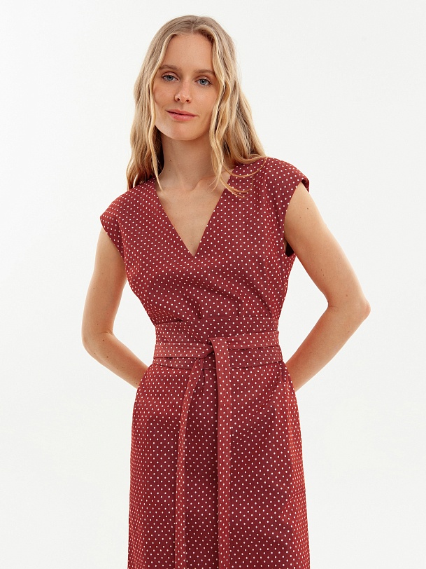 Удлиненное платье из хлопка в горошек