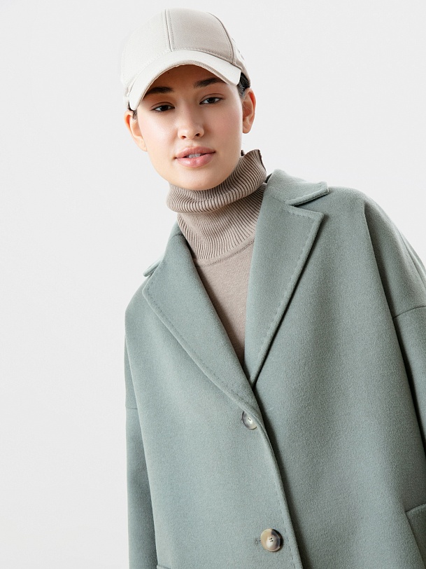 Шерстяное пальто демисезонное с мембраной