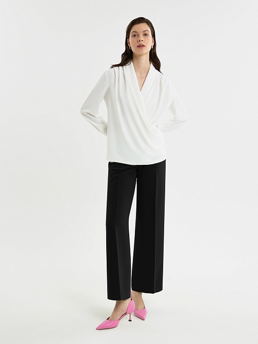 Струящаяся блуза с имитацией запаха из вискозы