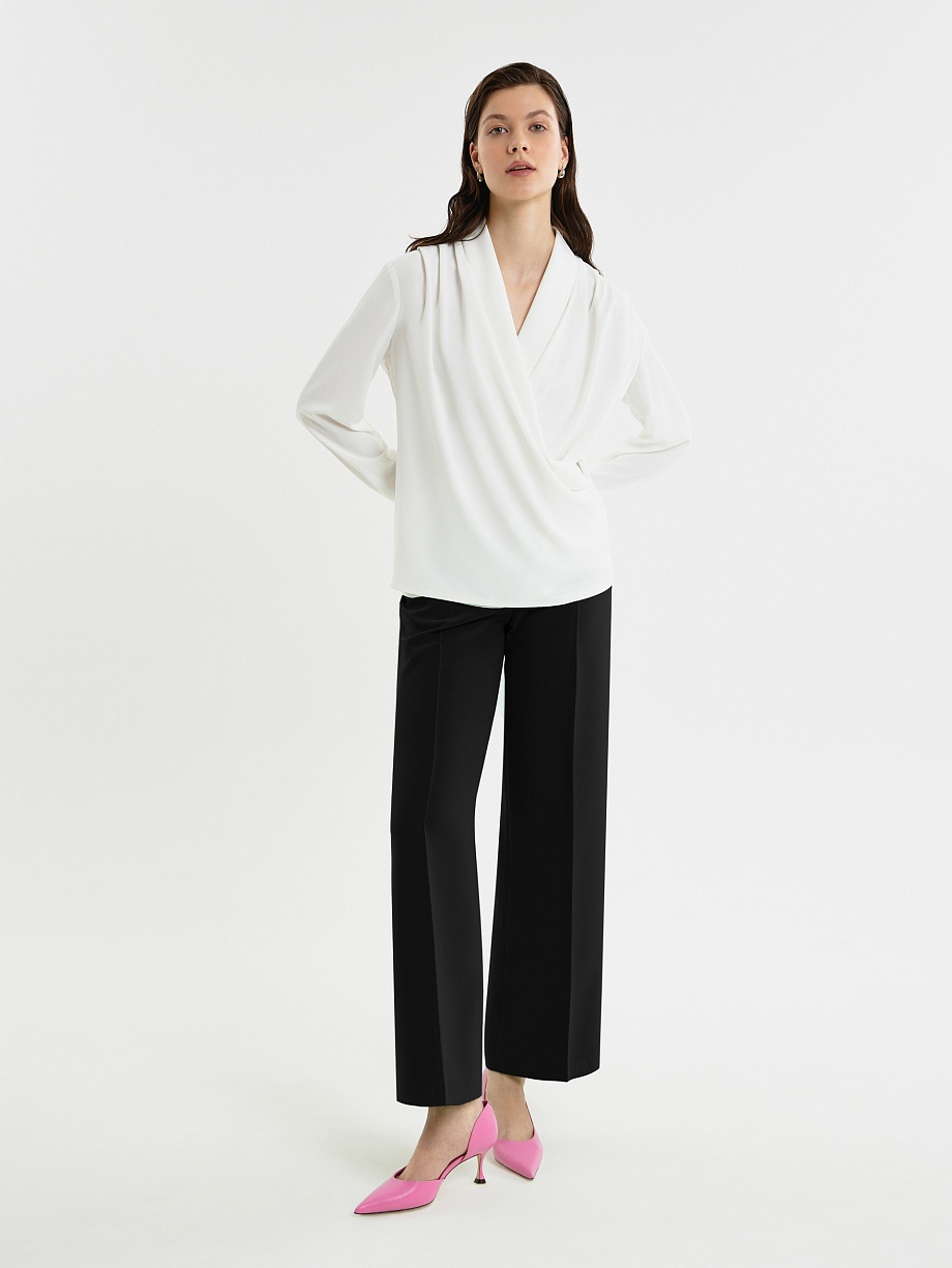 Струящаяся блуза с имитацией запаха из вискозы