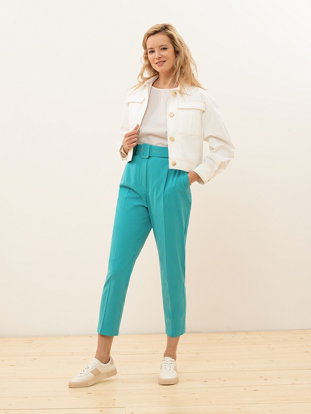 Укороченные женские брюки