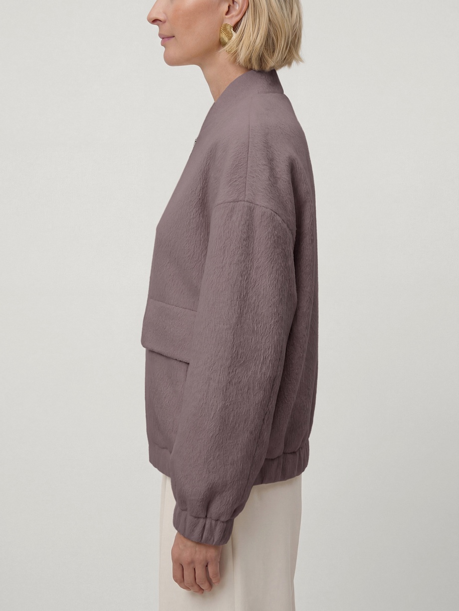 Бомбер из премиальной ткани