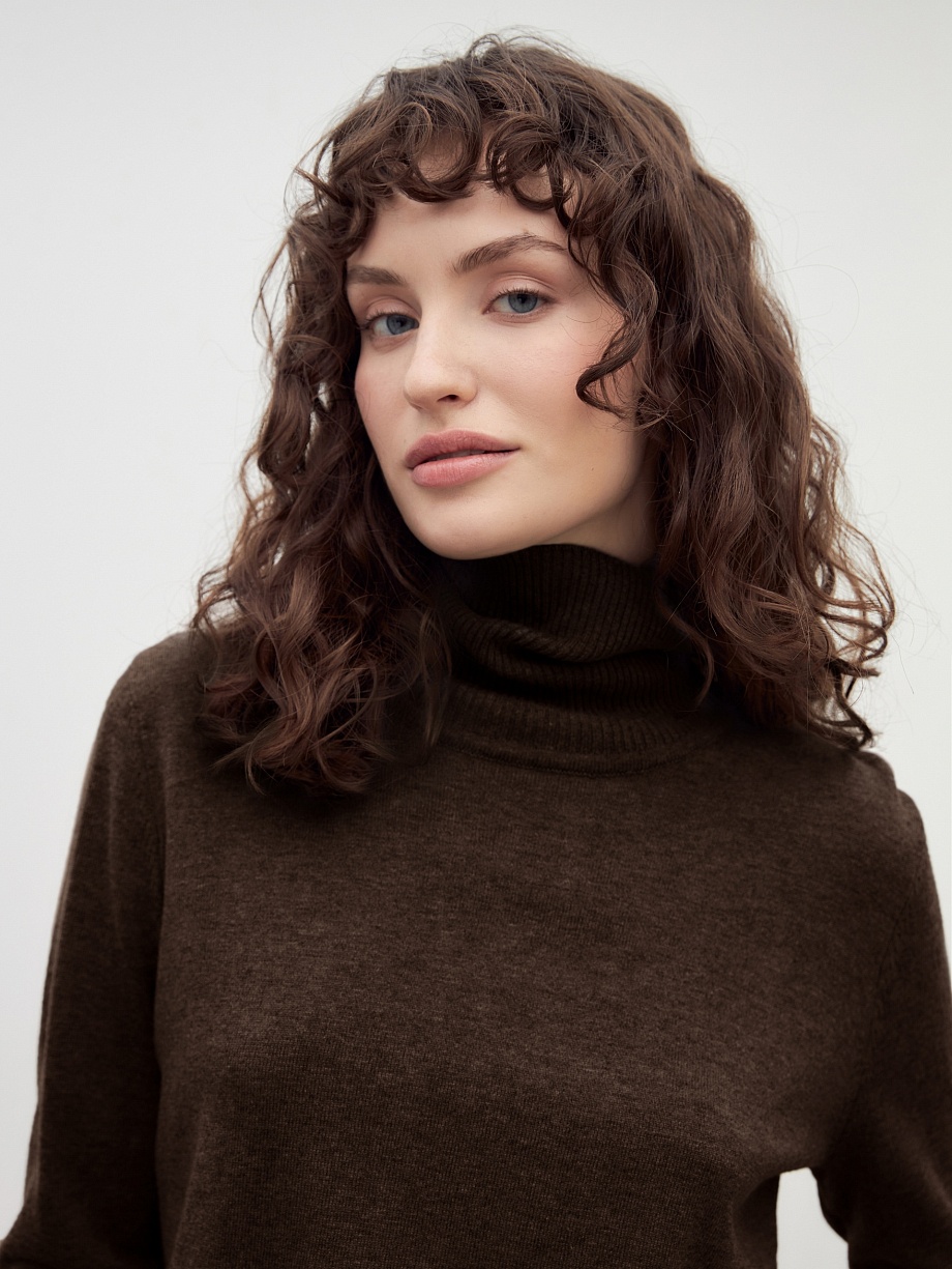 Водолазка из вискозы и хлопка