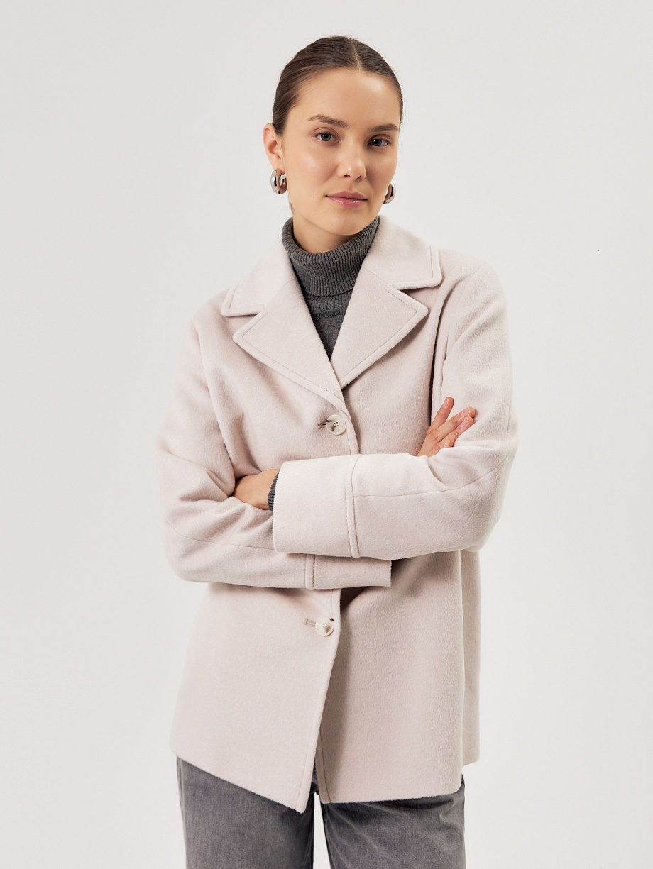 Демисезонное полупальто из шерсти