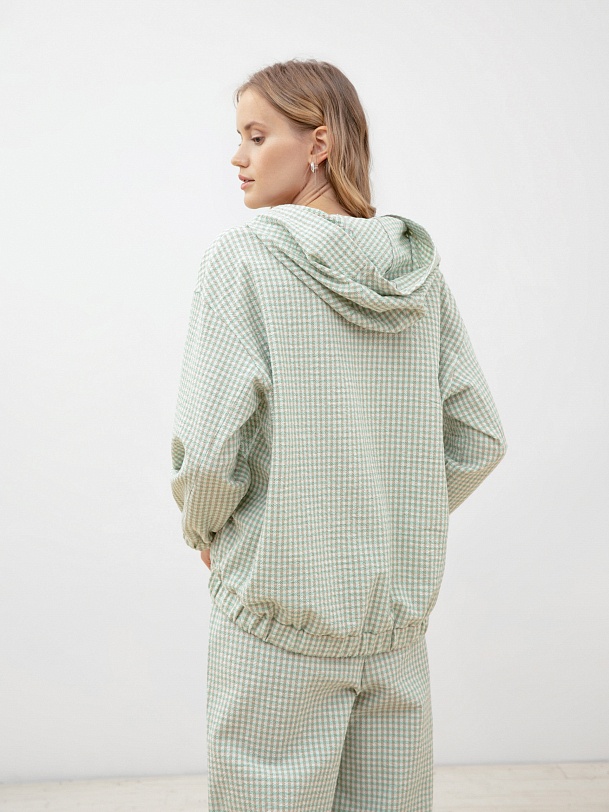 Спортивный жакет на молнии с капюшоном