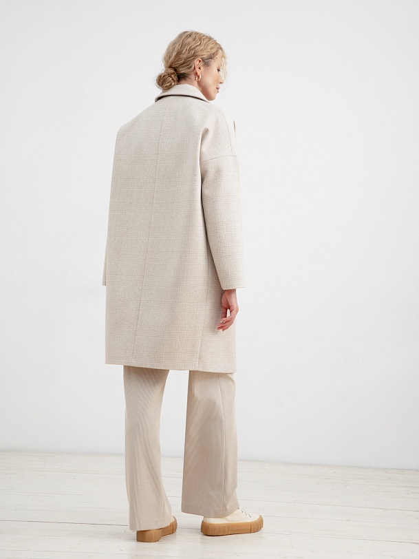 Шерстяное пальто демисезонное с мембраной