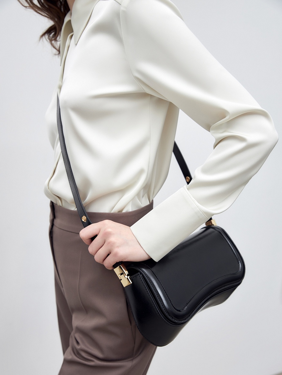 Сумка из натуральной кожи