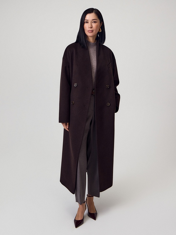 Пальто из шерсти с мембраной и утеплённой спинкой