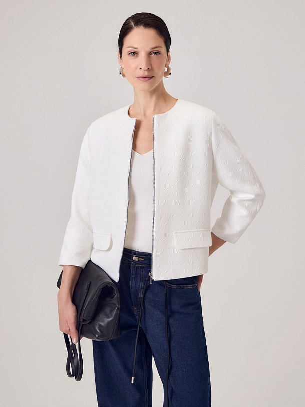 Укороченный жакет  из фактурного жаккарда