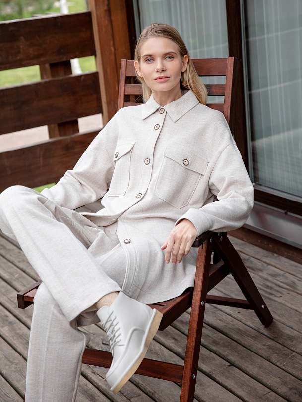 Жакет-рубашка с накладными карманами