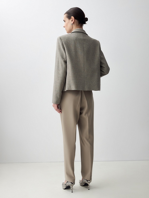 Жакет из фактурной ткани