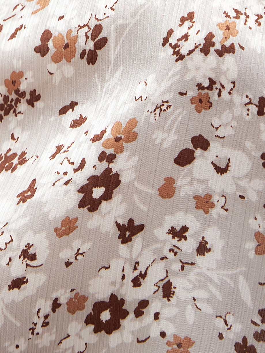 Романтичная блуза с цветочным принтом