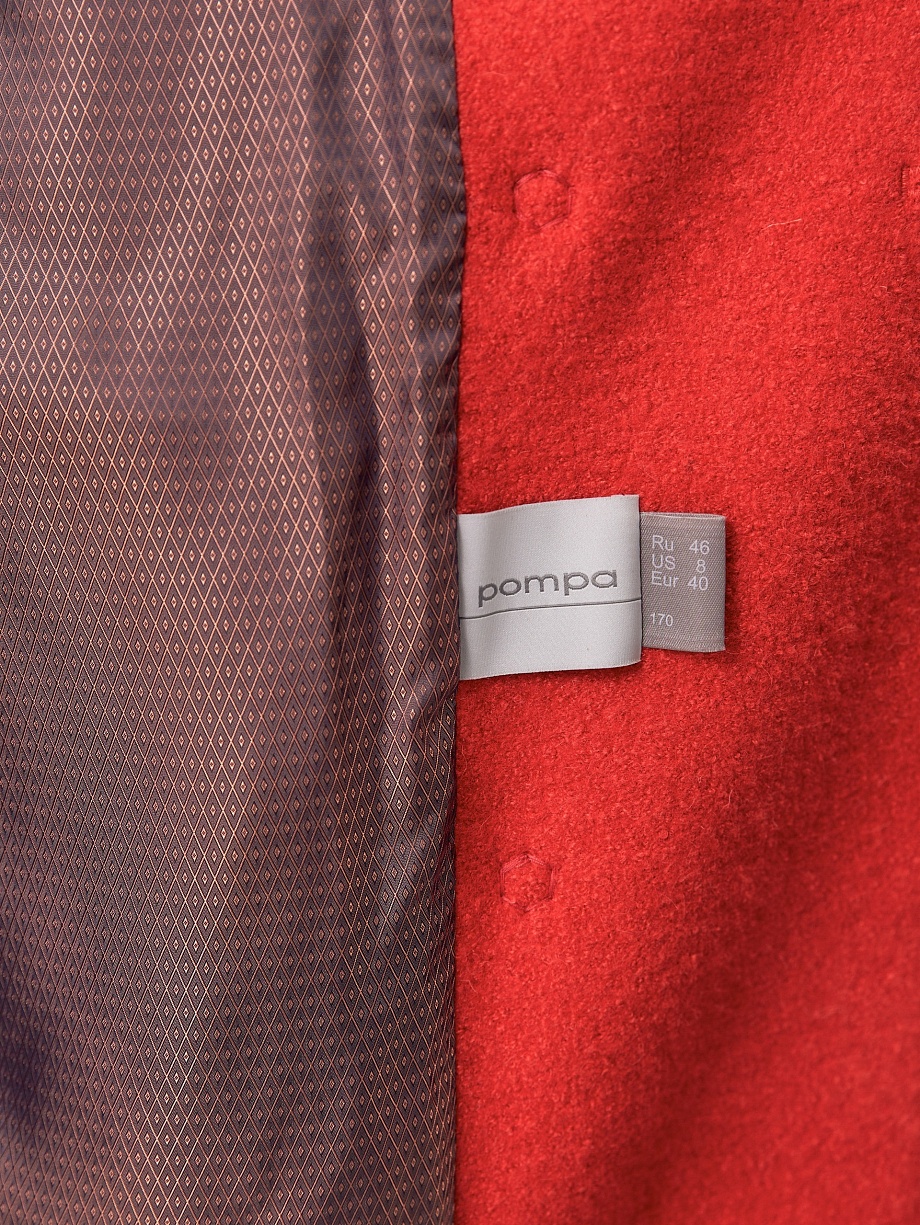 Демисезонное полупальто силуэта кокон