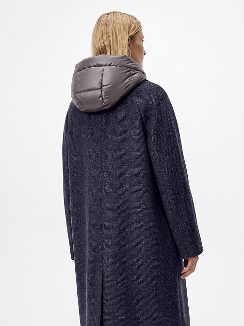 Шерстяное пальто с мембраной и утеплённой спинкой