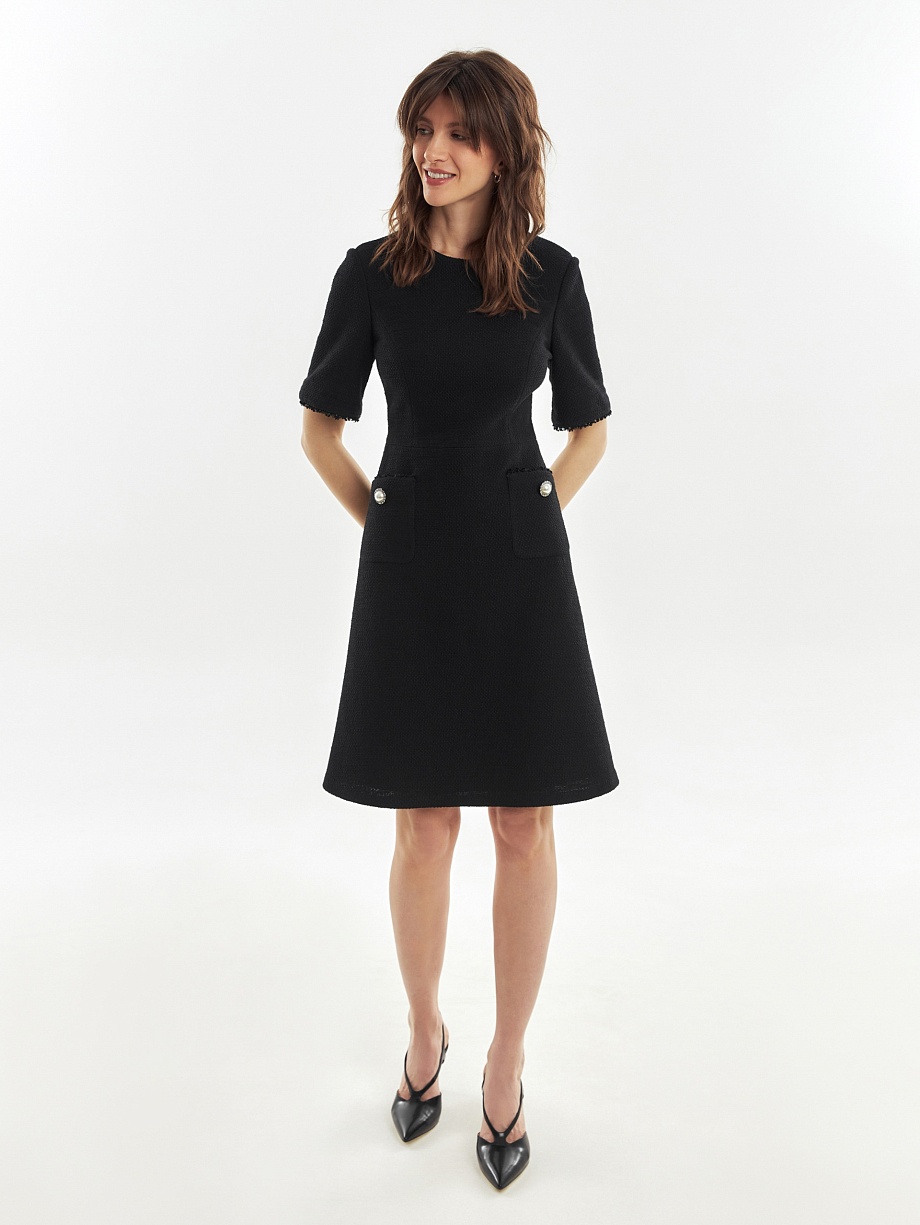 Приталенное платье из буклированной хлопковой ткани