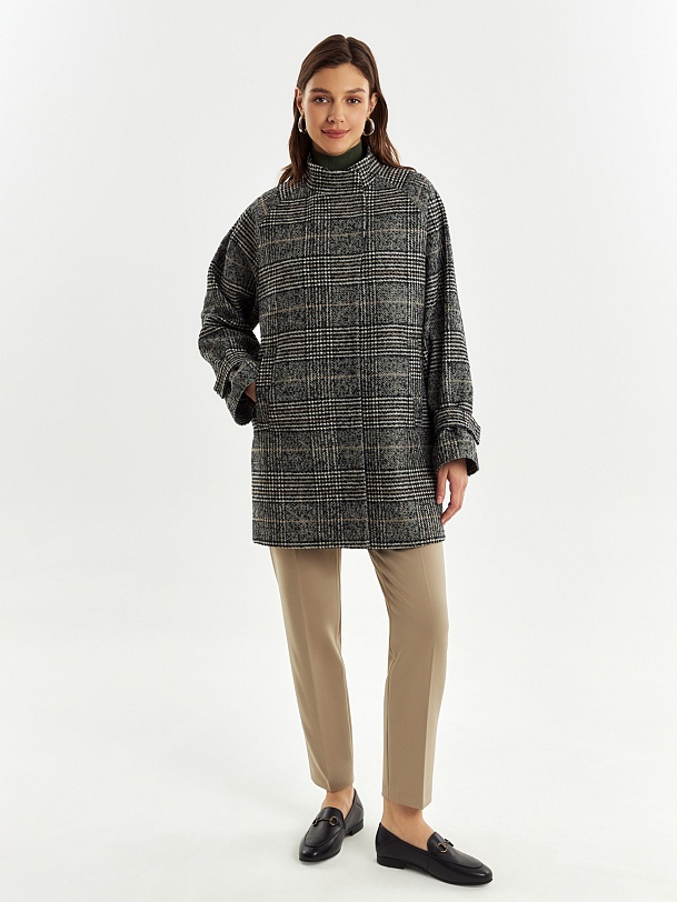 Полупальто из шерсти с мембраной и утеплённой спинкой