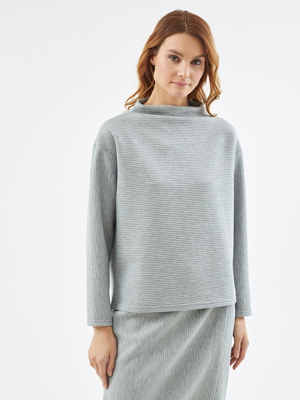 Джемпер прямого силуэта