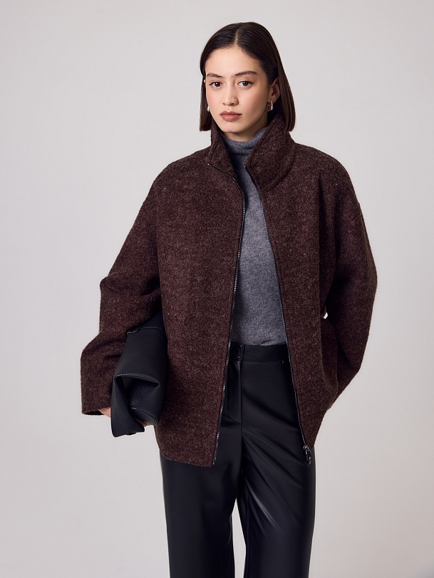 Куртка из шерсти с мембраной и утеплённой спинкой