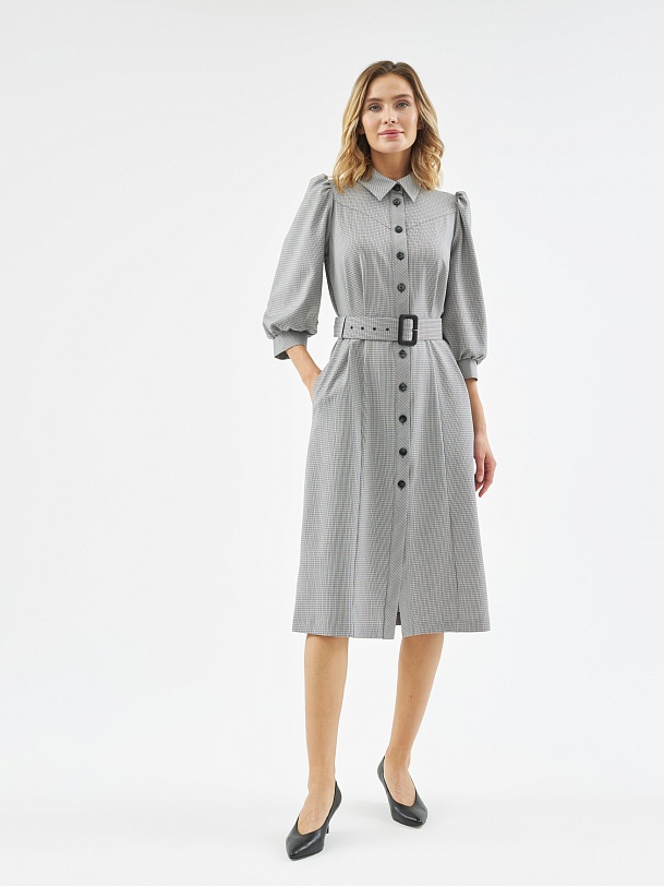 Приталенное платье из костюмной ткани