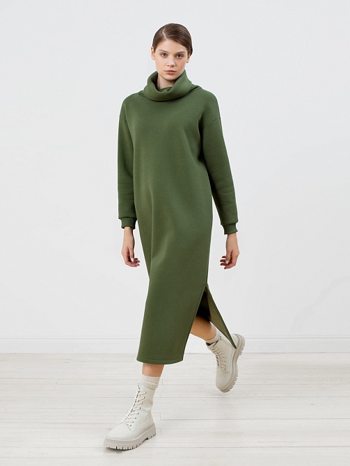 Платье из футера прямого силуэта