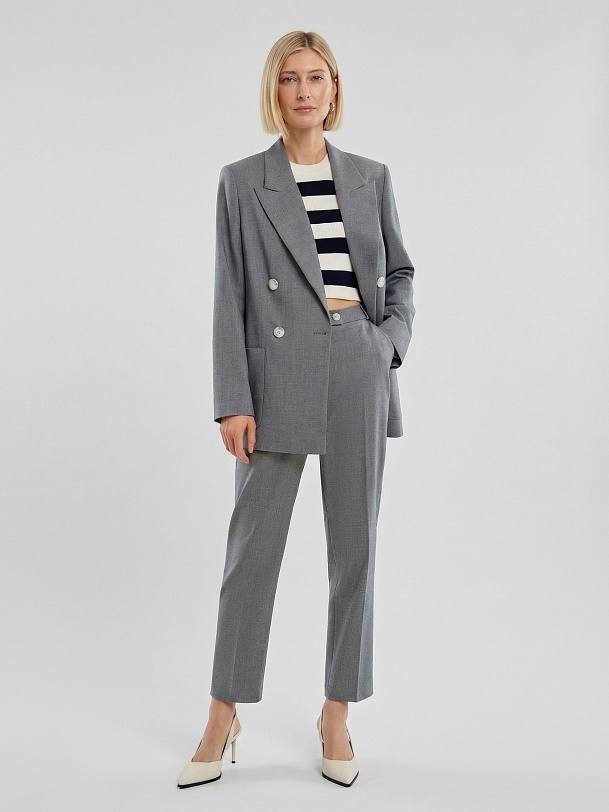 Классический жакет из костюмной ткани