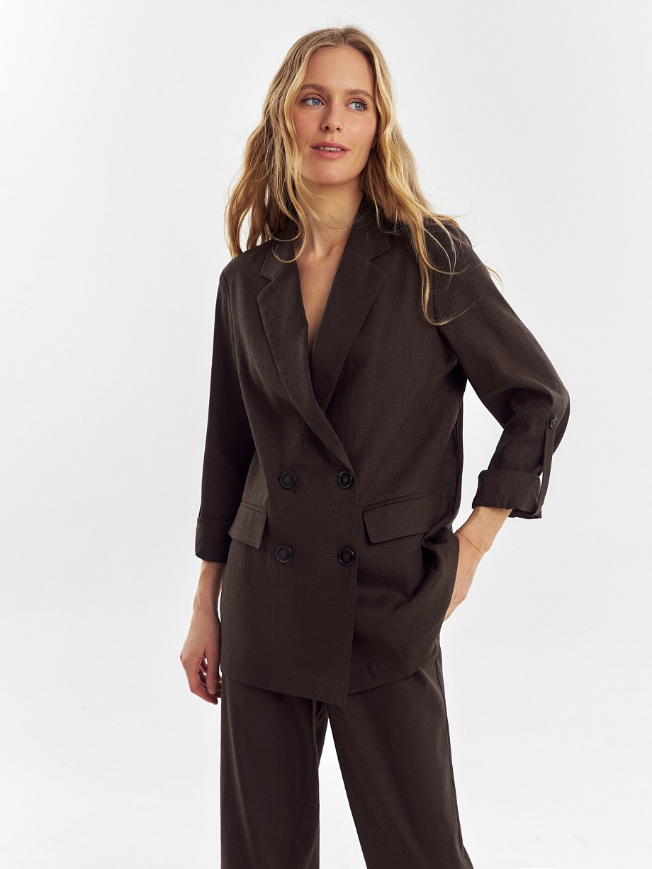 Классический двубортный жакет из льна