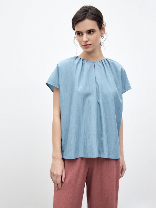 Свободная блузка из 100% вискозы