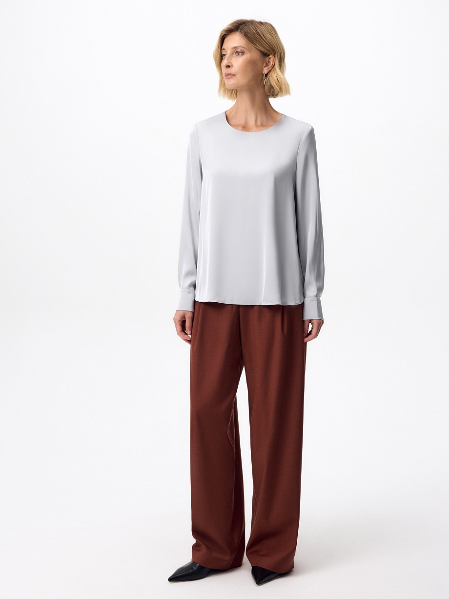 Блуза из атласа