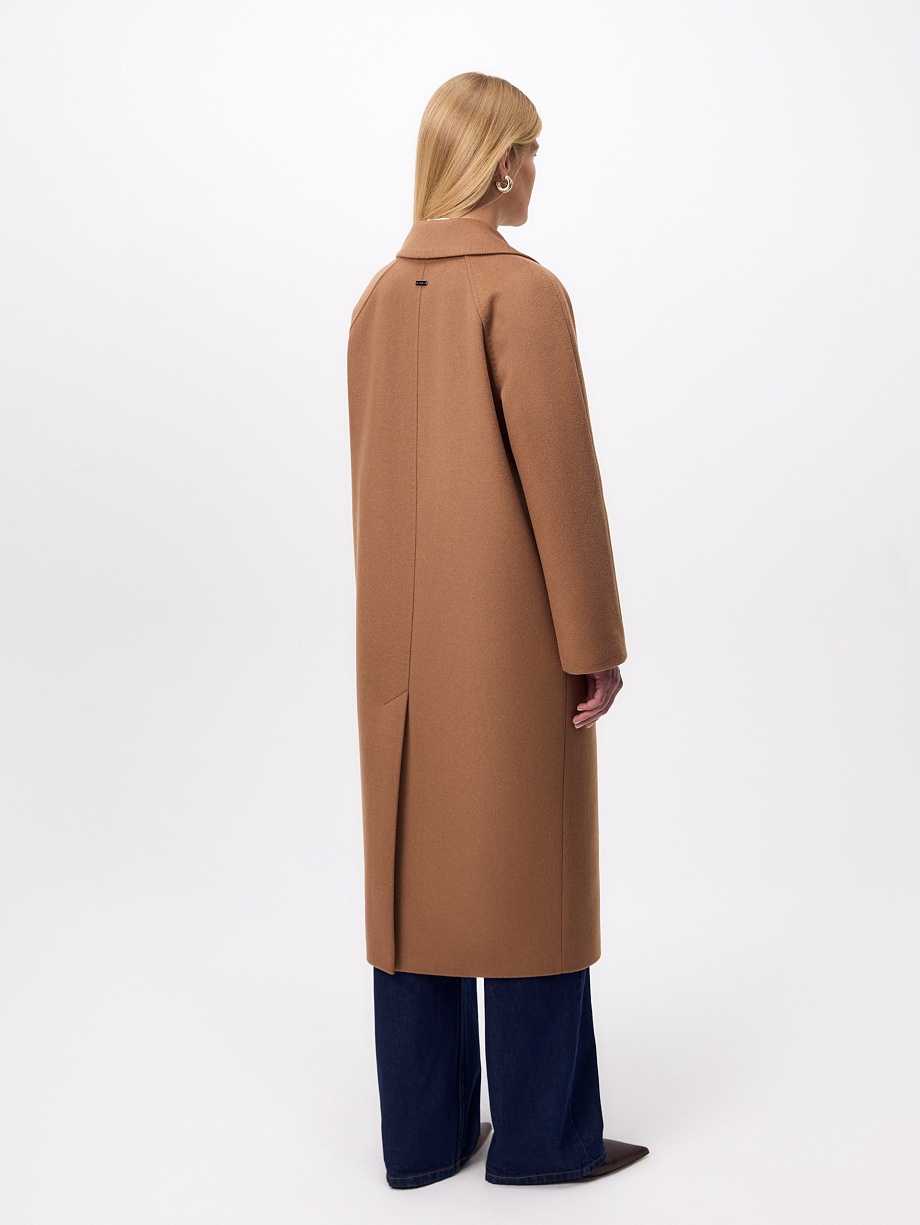 Пальто из шерсти с мембраной и утеплённой спинкой