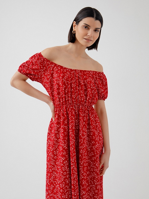 Яркое платье с растительным принтом и резинкой на талии