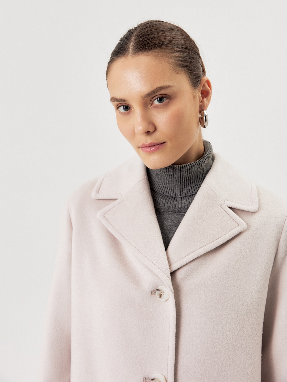 Демисезонное полупальто из шерсти