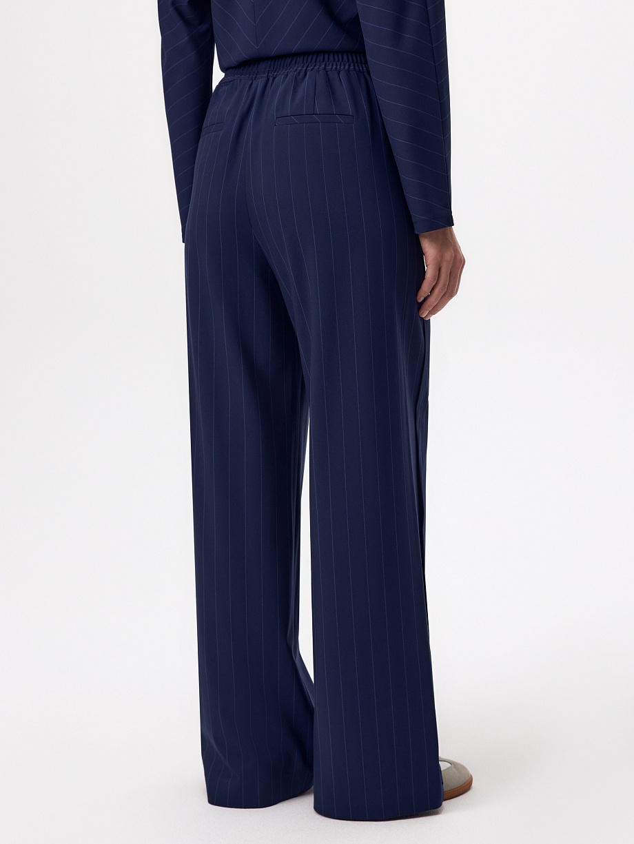 Брюки из костюмной ткани