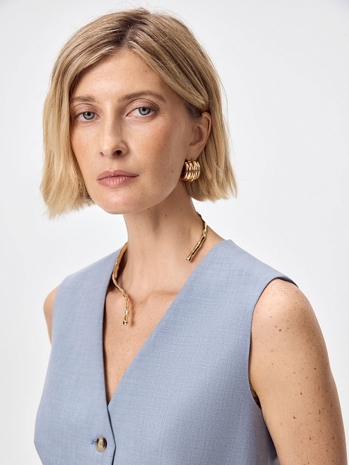 Жилет из костюмной ткани