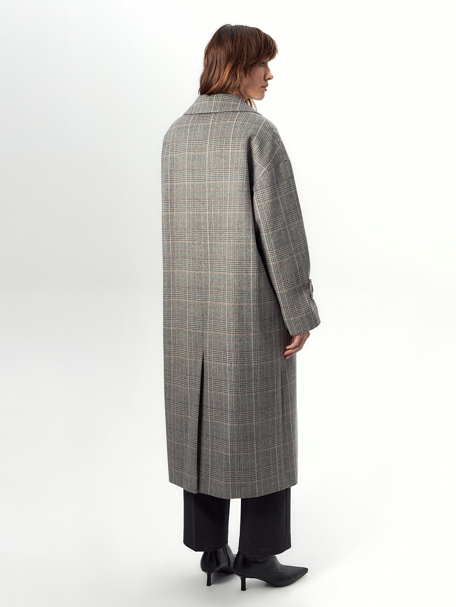 Пальто из шерсти с мембраной и утеплённой спинкой