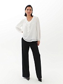 Блуза свободного силуэта с V-образным вырезом и рюшей POMPA арт.1149380me0601