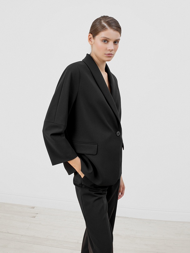 Жакет прямого силуэта