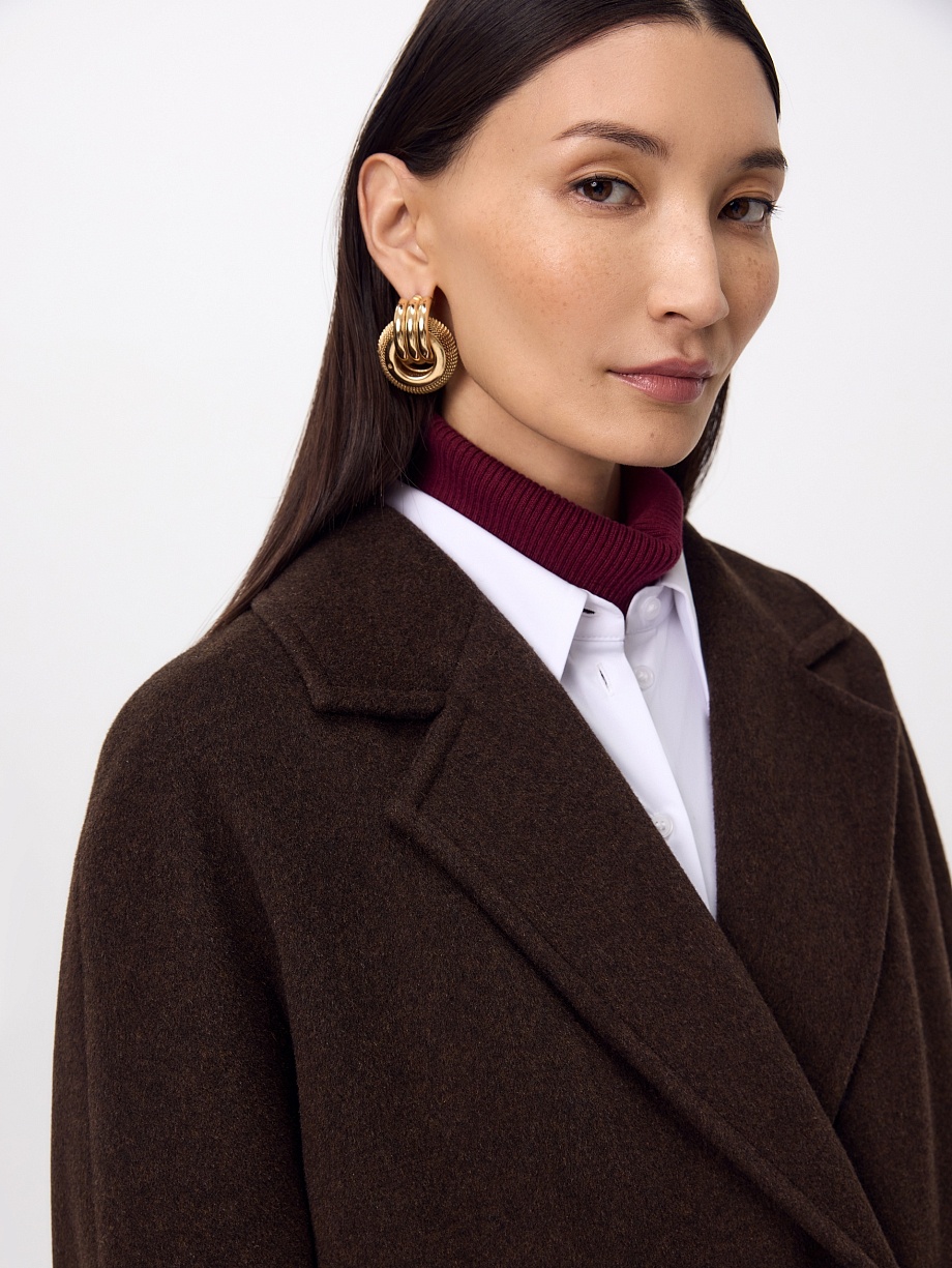 Пальто из шерсти с мембраной, утеплённой спинкой и съёмным капюшоном