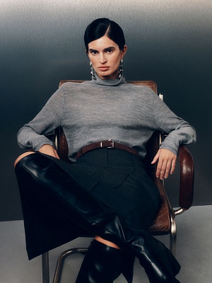 Водолазка из шерсти мериноса с микропайетками