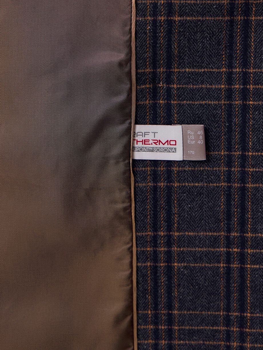 Пальто из шерсти с мембраной и утеплённой спинкой