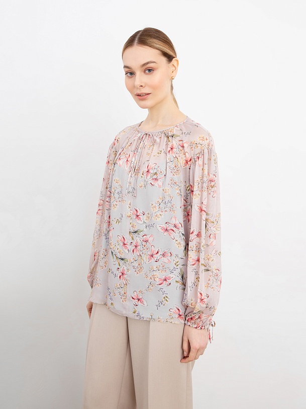 Блузка свободная с длинным рукавом