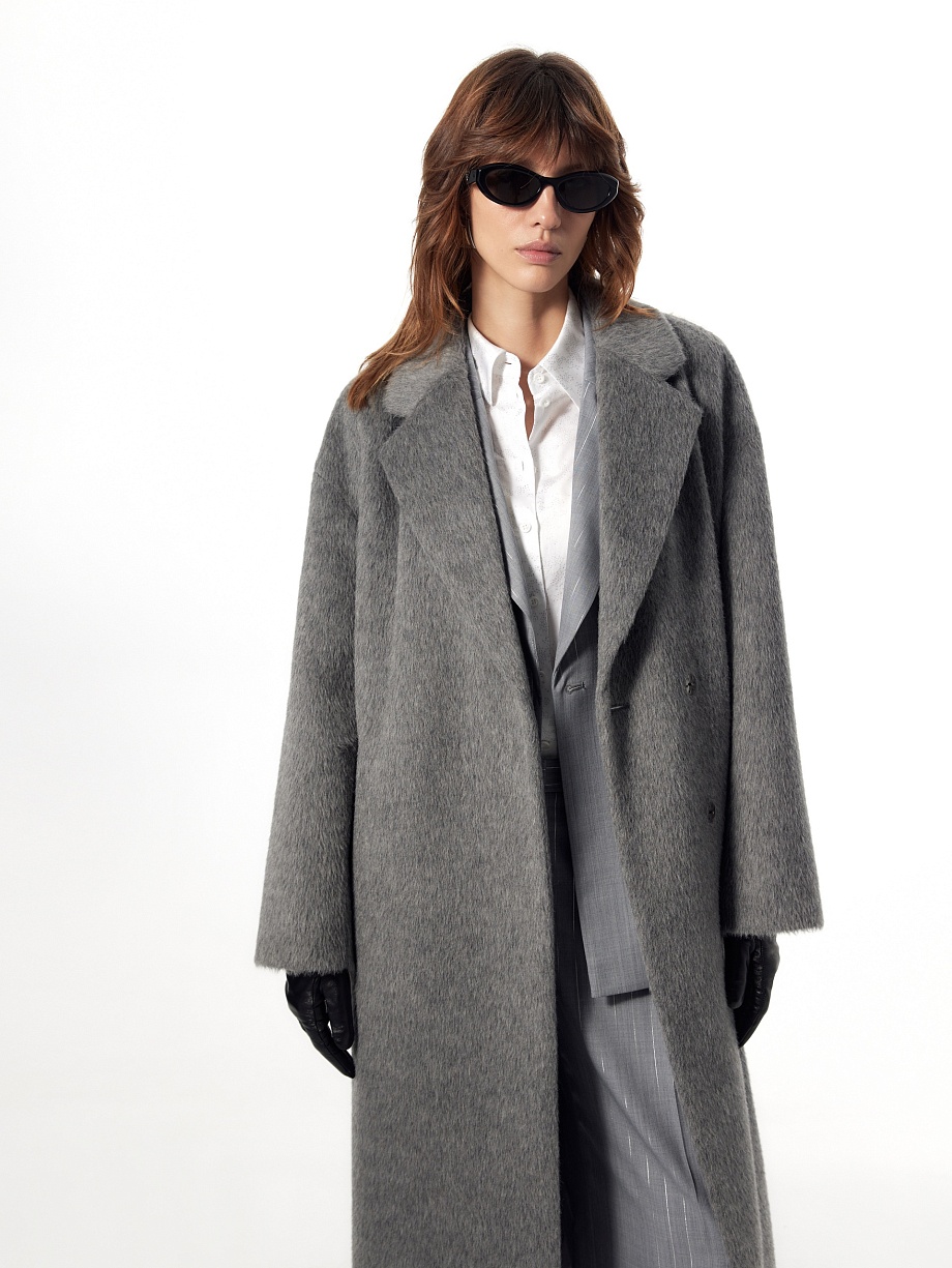 Пальто из шерсти Альпака с мембраной и утеплённой спинкой