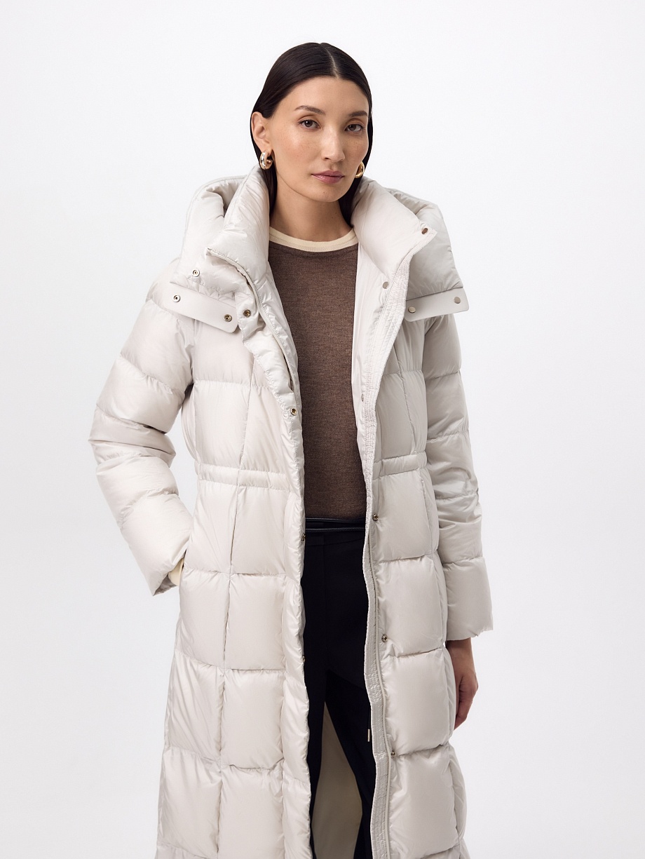 Облегчённый пуховик с утеплителем 90% пух и 10% перо