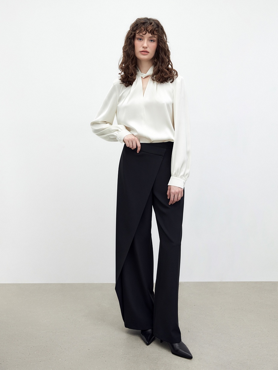 Широкие брюки с запахом