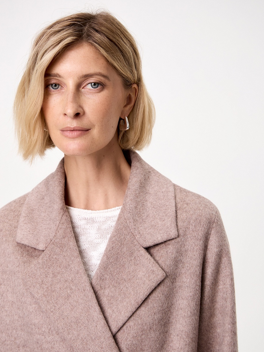 Пальто из шерсти с мембраной