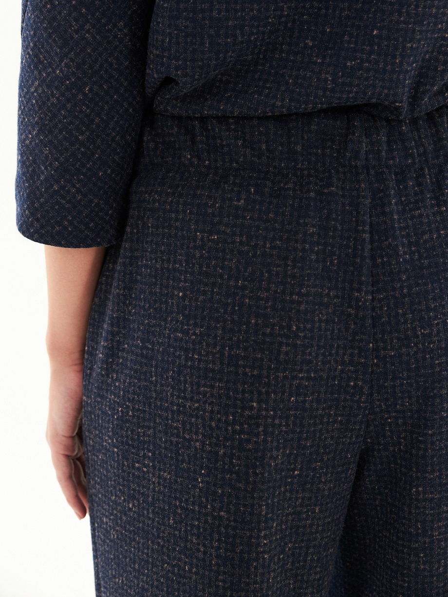 Широкие брюки из жаккардового трикотажа с поясом на резинке